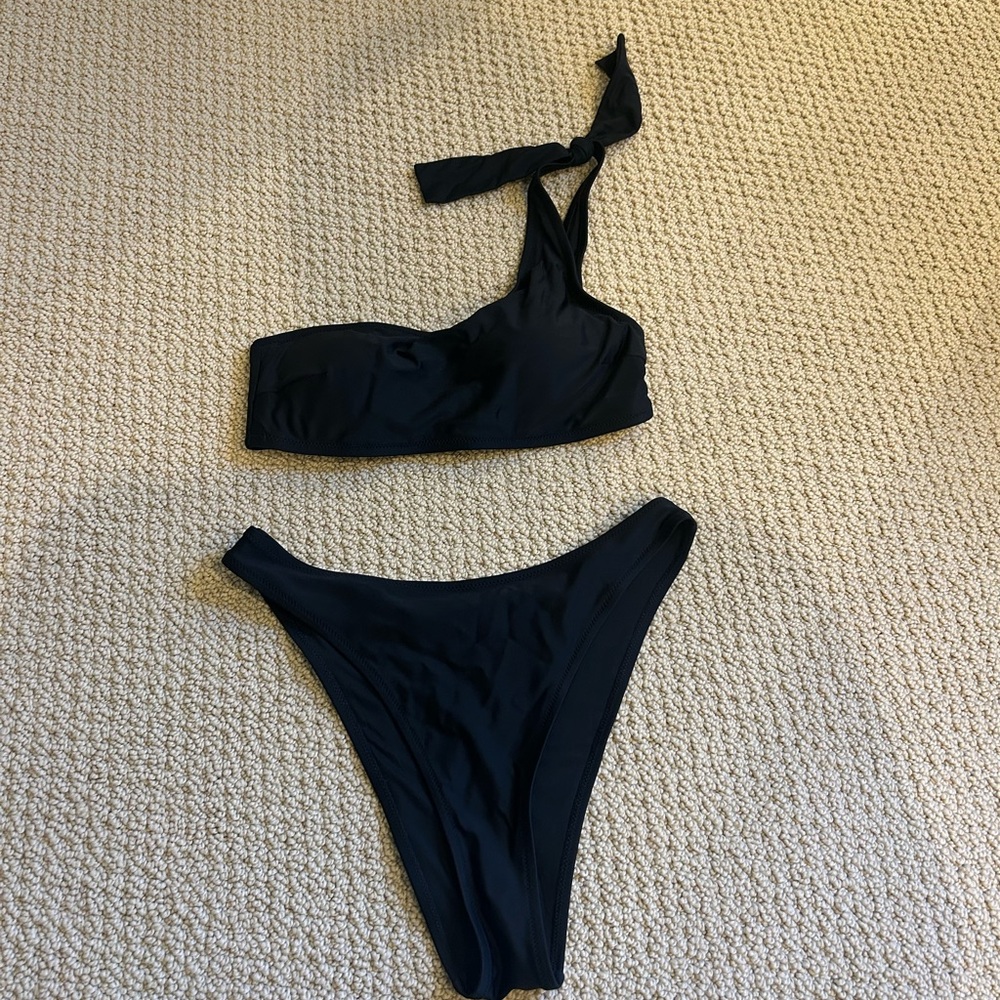 Aerie One-Shoulder Bikini Set